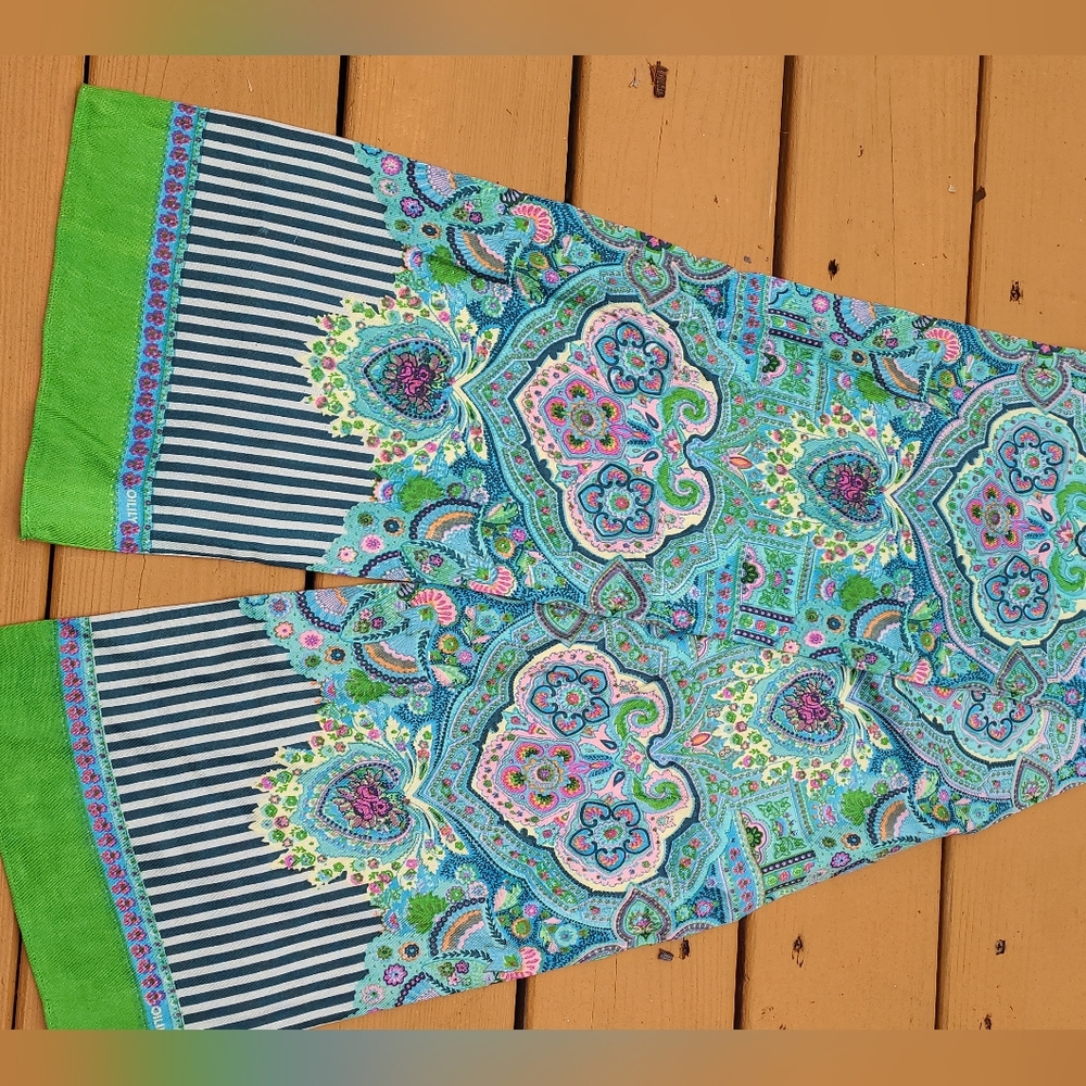 OILILY A-OBLONG SCARF